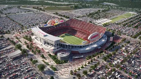 女子400米混合泳全国春季锦标赛决赛：余依婷以4分36秒63夺冠